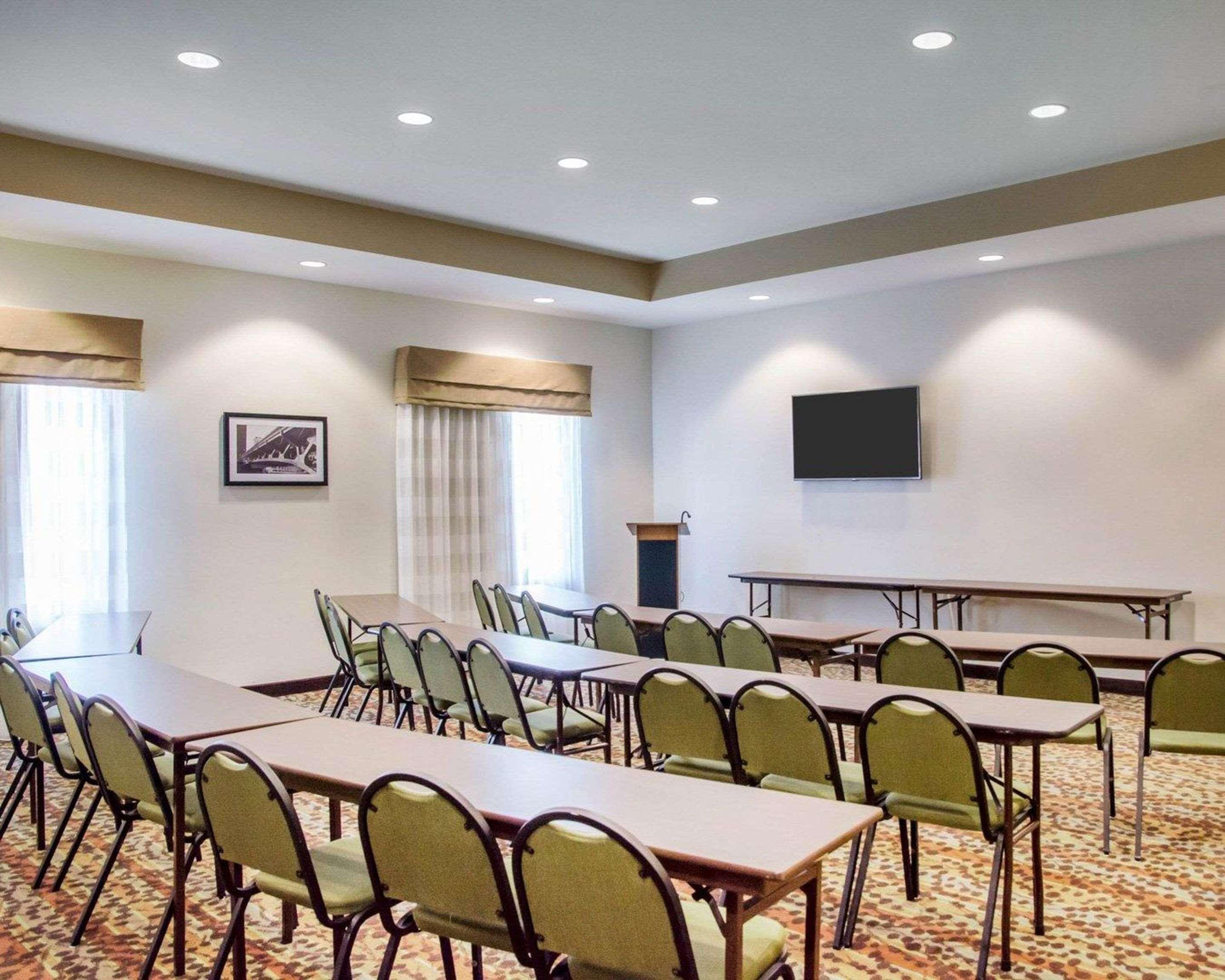 Sleep Inn & Suites Паркърсбърг Екстериор снимка